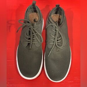 Saola Sneakers (Unisex)